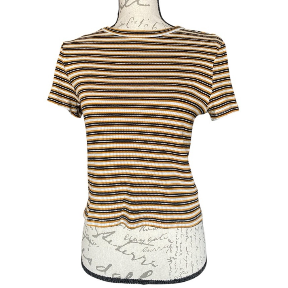H&M Divided Short Sleeve Crop Top Shirt Size Large EUC
